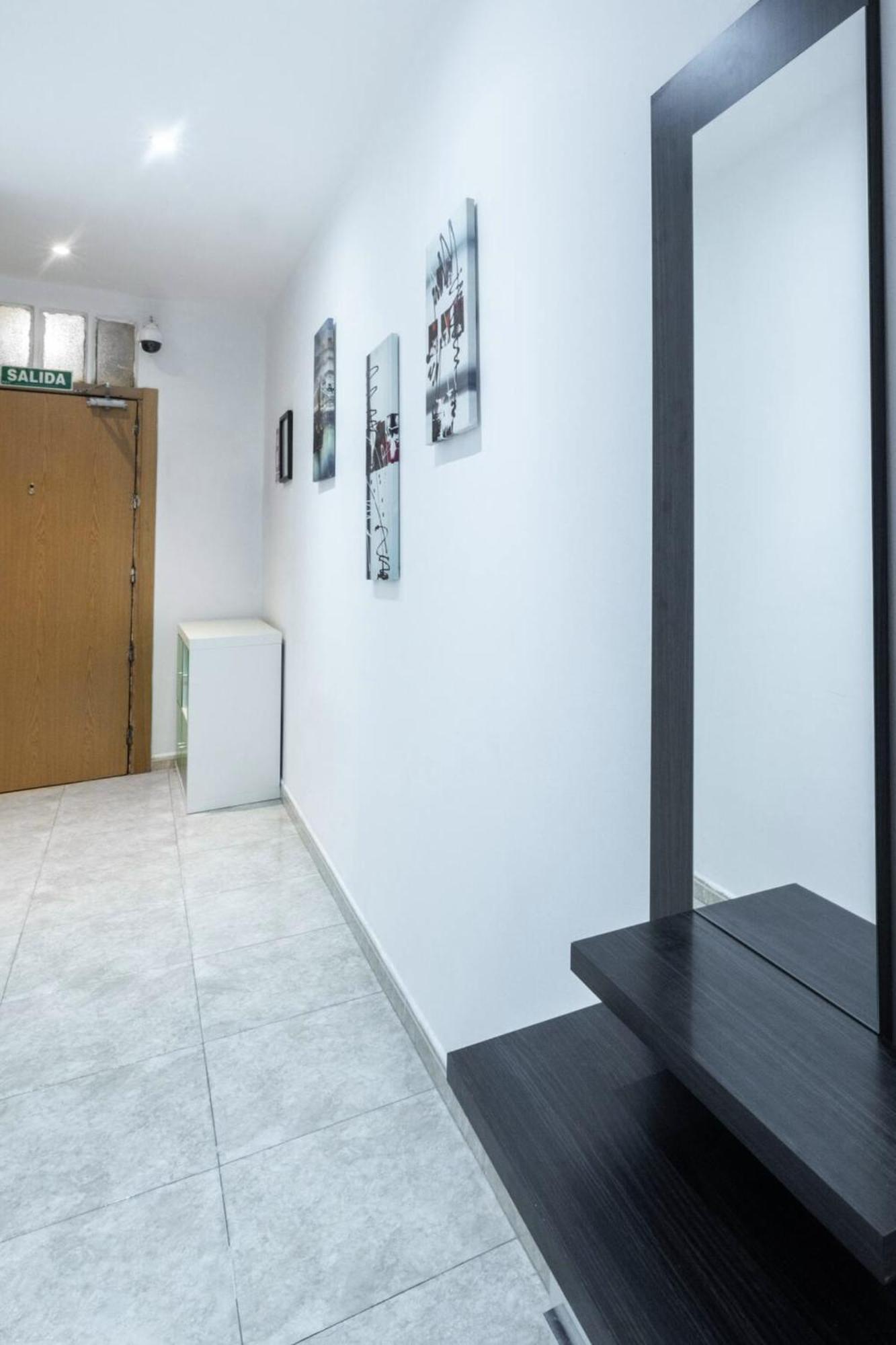 Apartamentos Day Madrid Ildefonso Centro Gran Via Sol Malasana Екстериор снимка